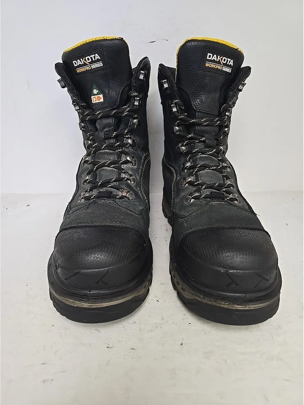 DAKOTA Men's 8